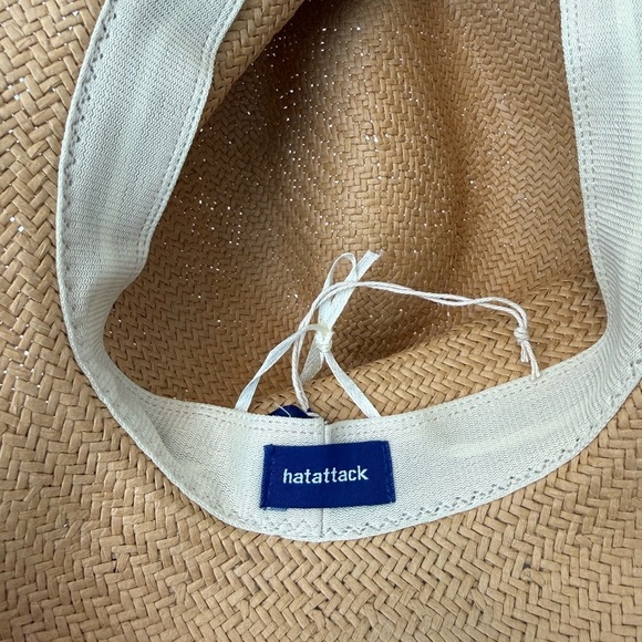 NWOT Hat Attack Tan Straw Hat with Cream Trim